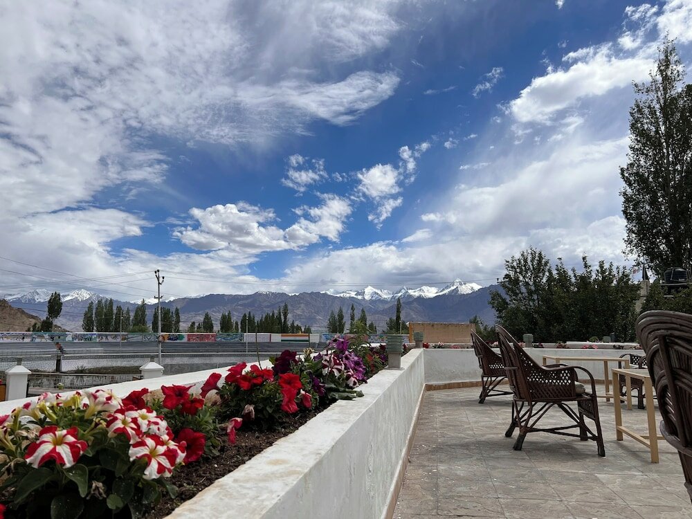 Фото Hotel New Glacier View