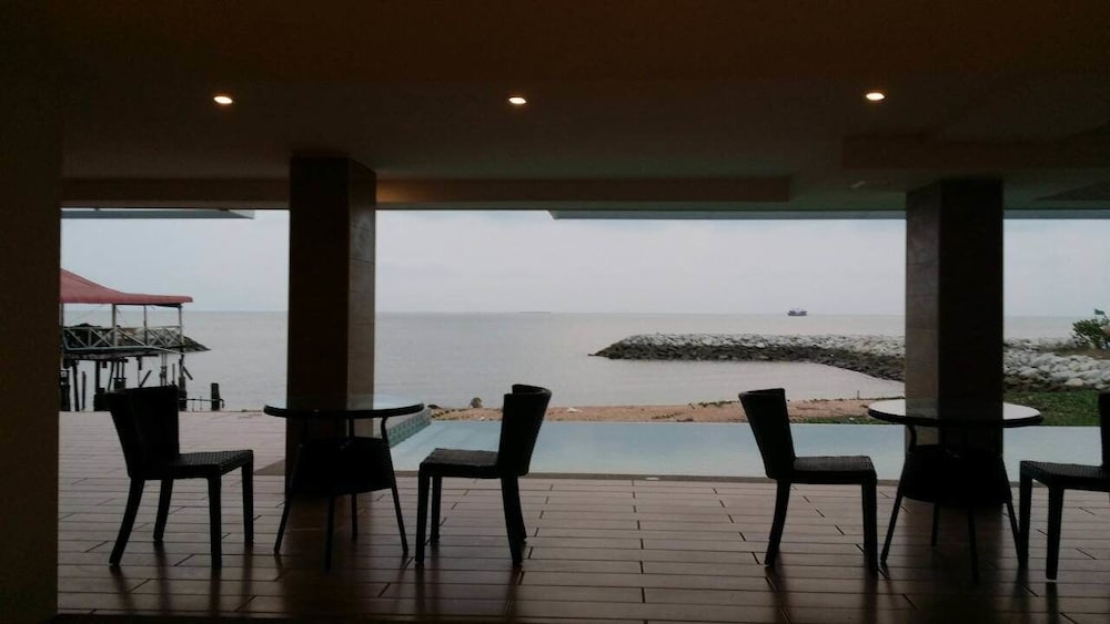 Фото Nantra Pattaya Baan Ampoe Beach