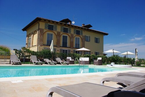 Внешний вид отеля NaturalMente Wine Resort в Аглиано-Терме, фото 4