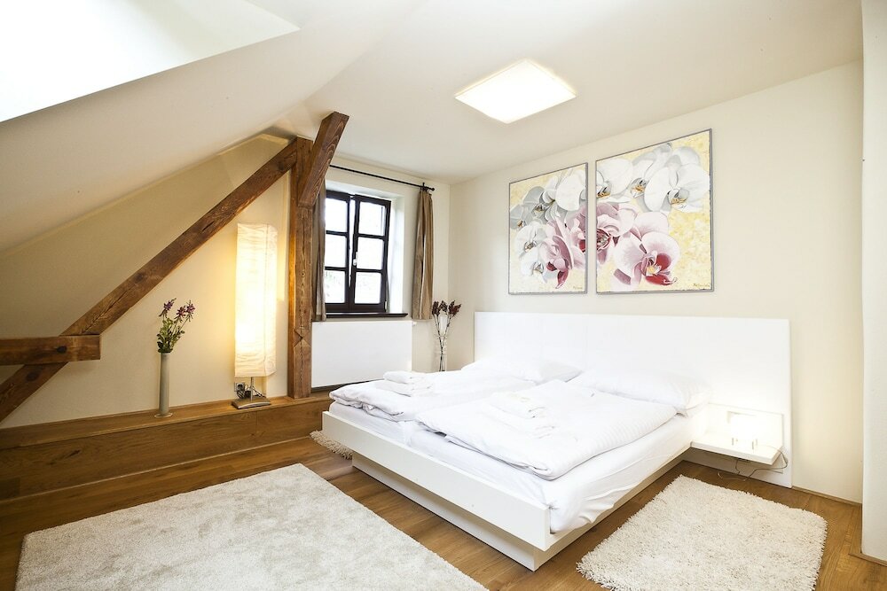 Фото Apartments Latrán 43