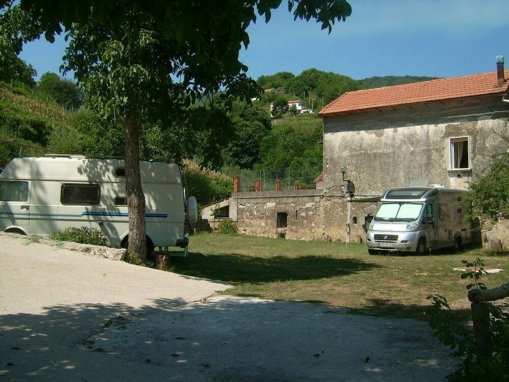 Фото Agriturismo Mare e Monti