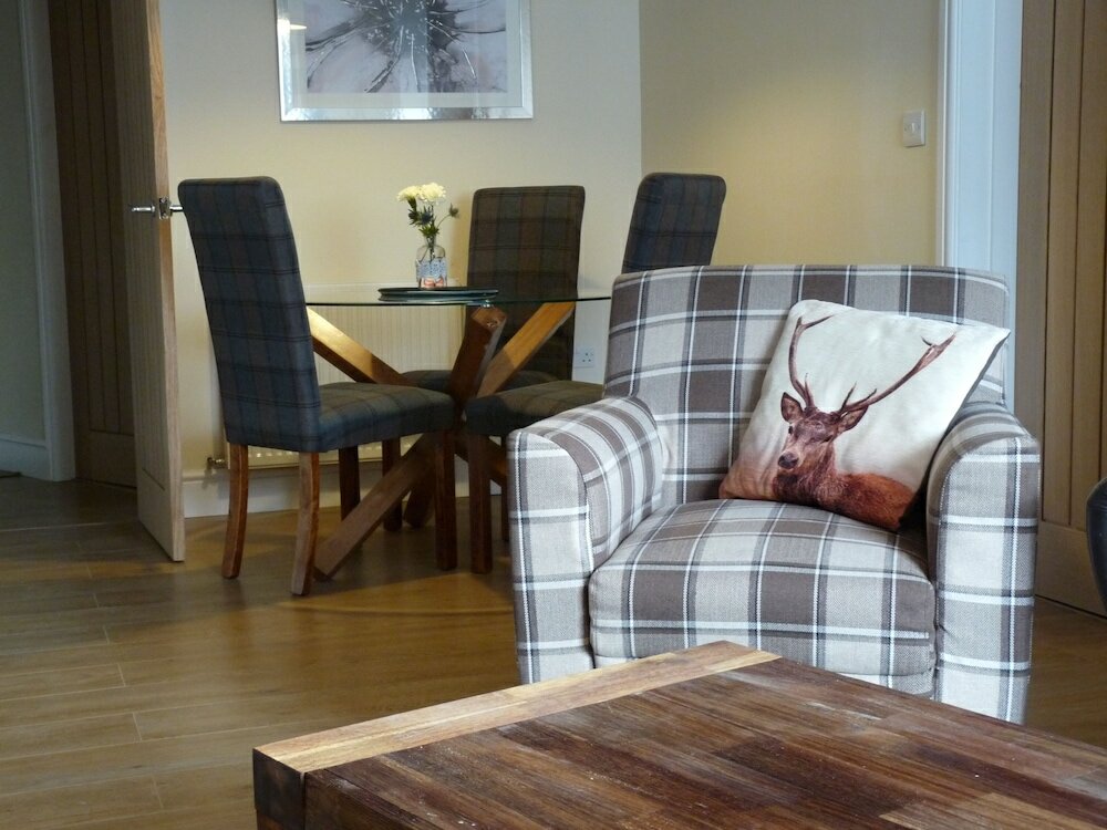 Фото Riverside Apartments