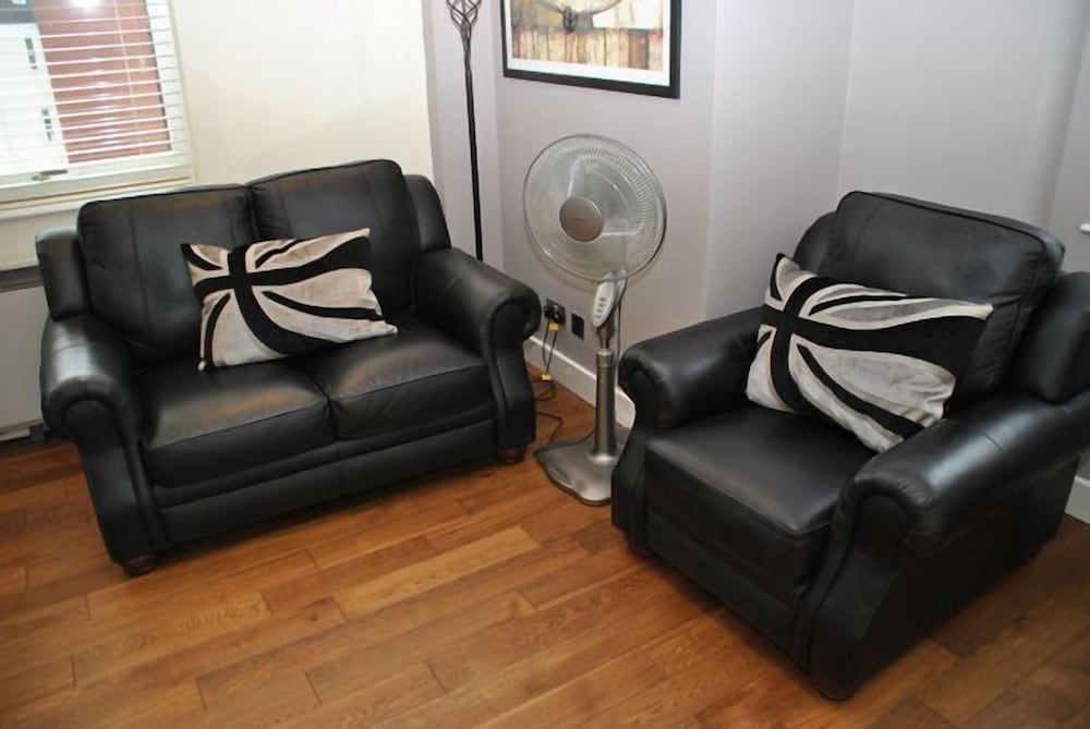 Фото The Courtyard