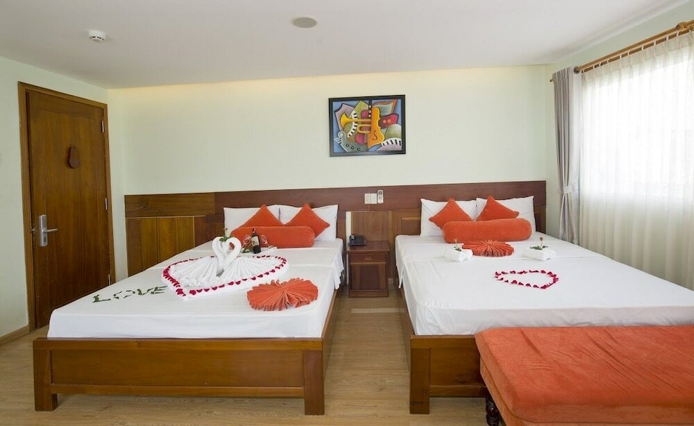 Фото Art Deluxe Hotel