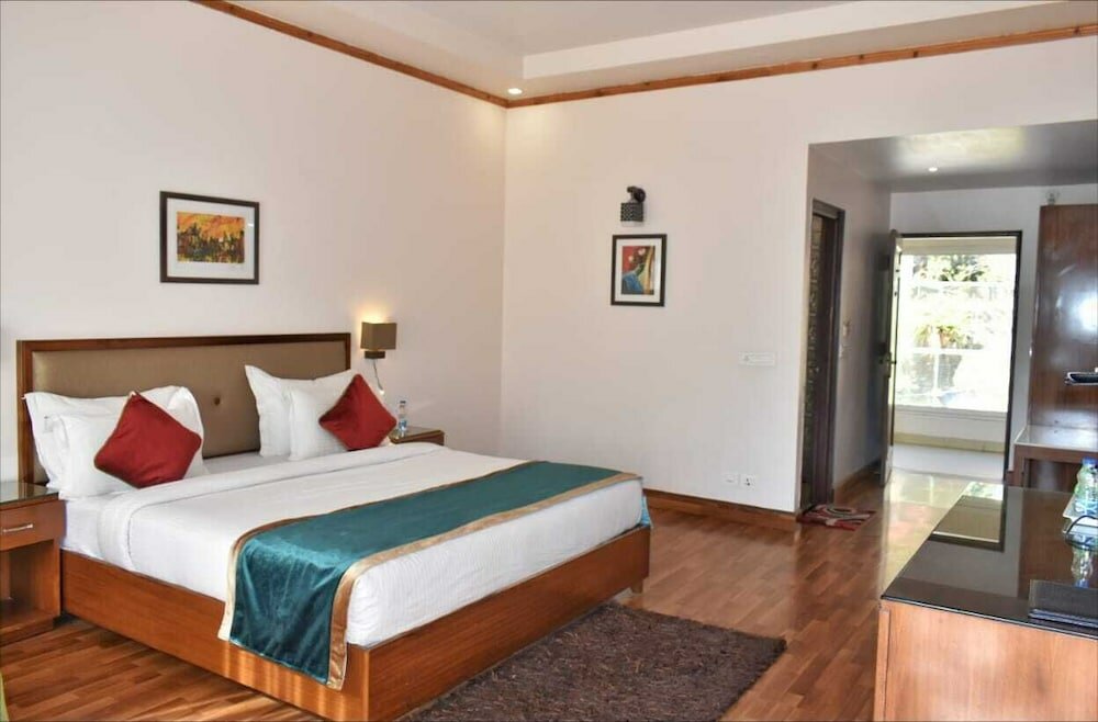 Фото Misty Oaks Resorts