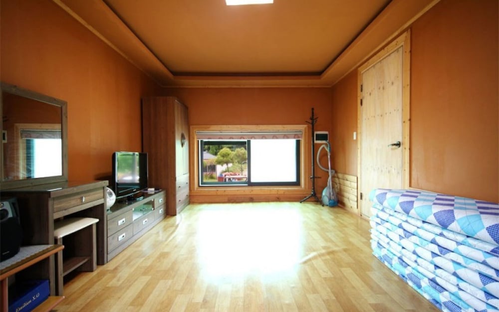 Фото Ganghwado Manisan Pension