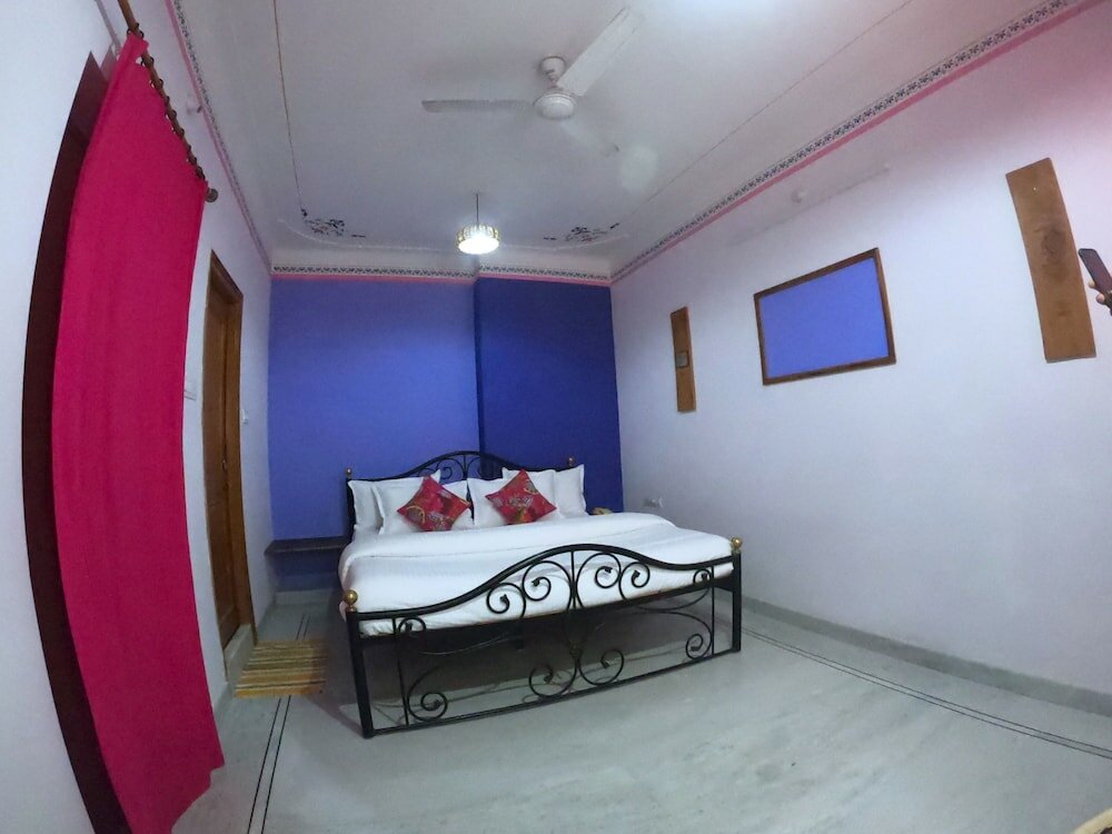 Фото Piggy Hostel Udaipur