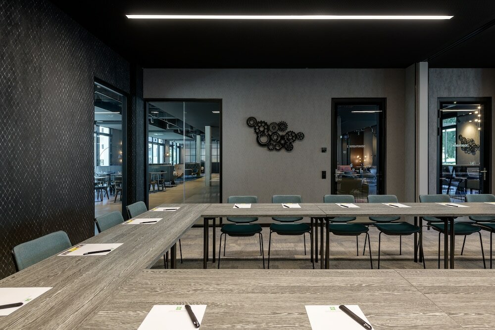 Фото Ibis Styles Friedrichshafen