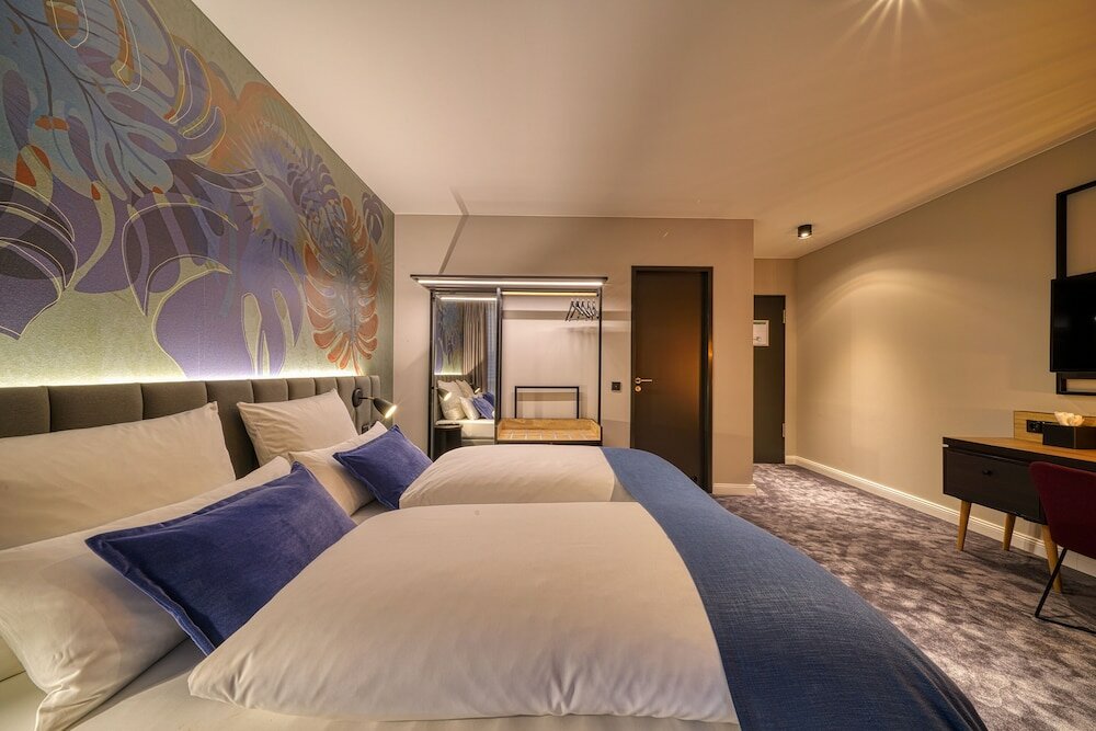 Фото Nyce Hotel Bonn