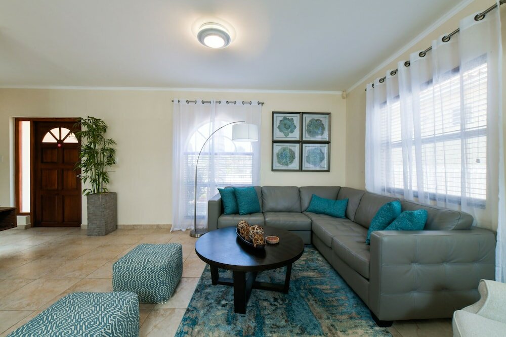 Фото Stylish Villa, Private Pool, BBQ, Privacy