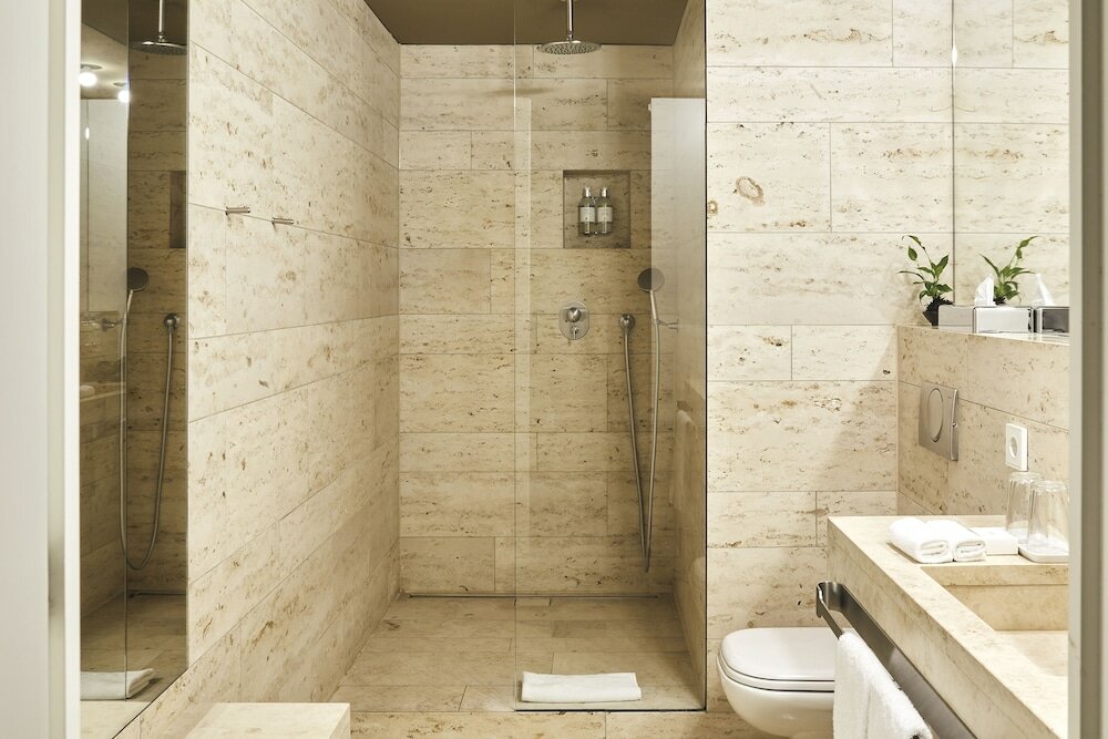 Фото Cortiina Hotel