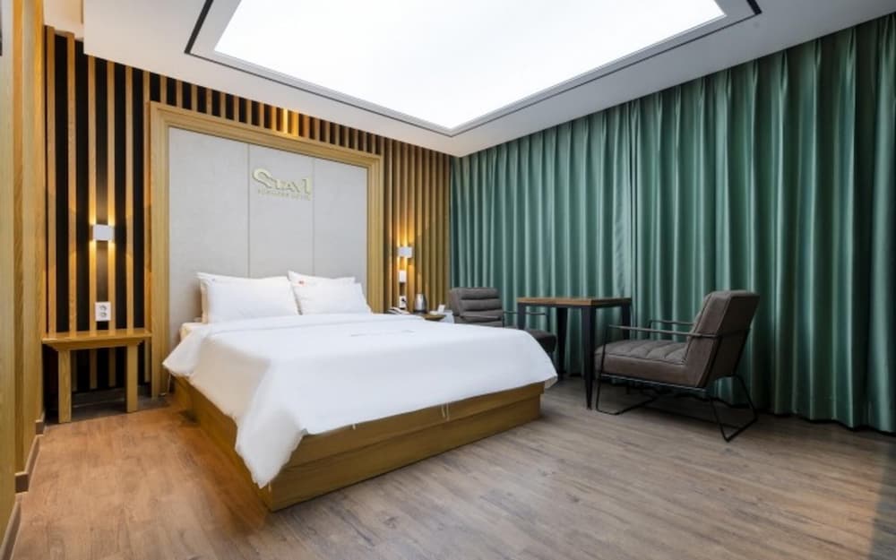 Фото Gwangju Acc Stay Hotel