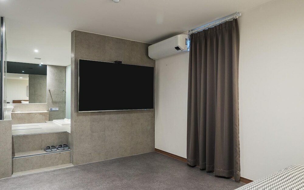 Фото Suwon Guundong Neo