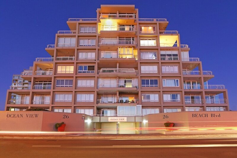 Гостиница Ocean View C702 в Кейптауне