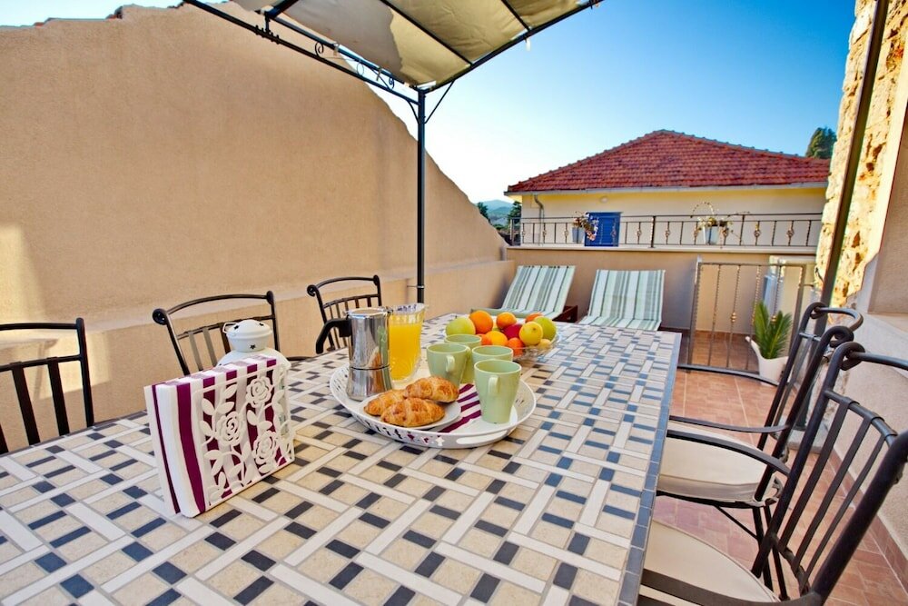 Фото Neno - 50 m From Center - A2