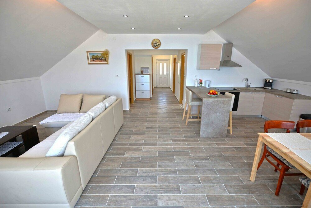 Фото Mili - Near the sea and the Centar of Place - A3