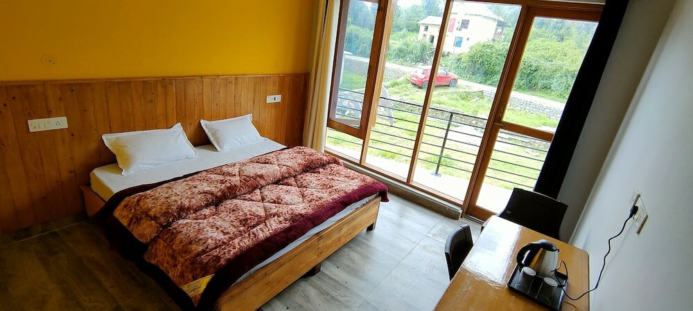 Фото Flyscape Hostel