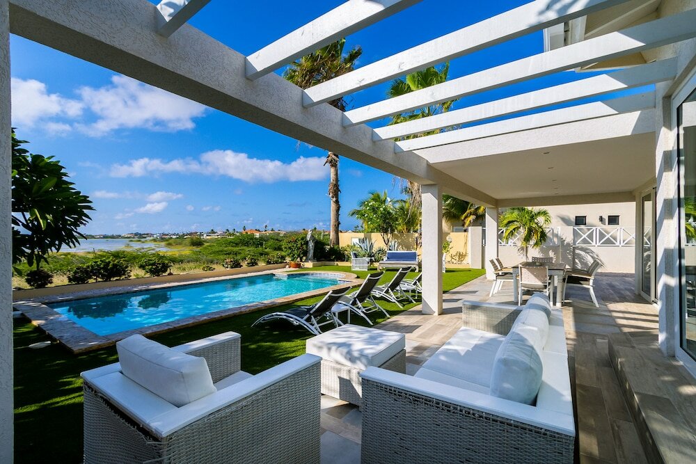 Фото Ocean View! Fully Renovated Villa, Private Pool!