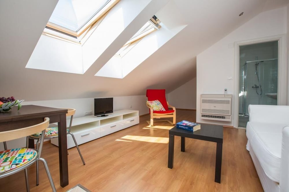 Фото Apartments Nina - Orasac