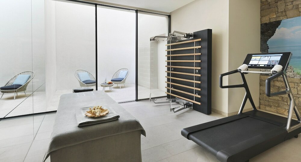 Фото Eden Reserve Hotel & Villas