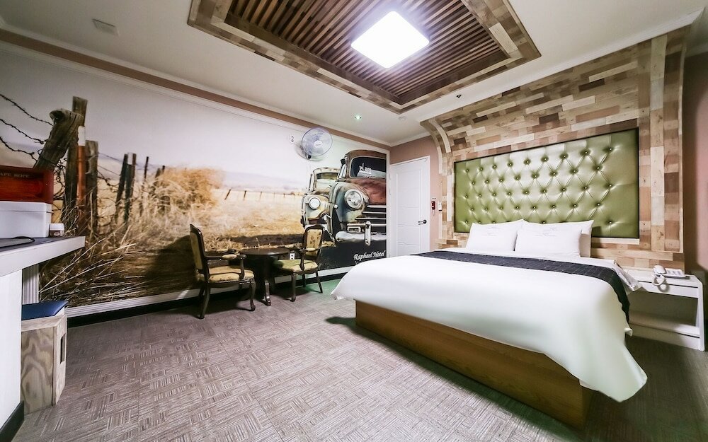 Фото Changwon Sangnam-dong Raphael