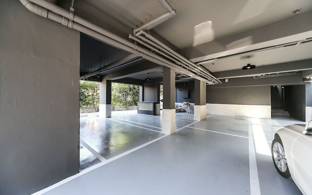 Фото Changwon Jinhae Hotel Lrui