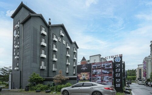 Гостиница Good Time at Gyeryong Hotel в Керёне