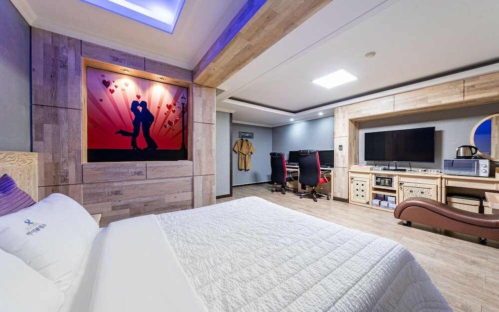 Фото Daejeon Yongjeon High Class