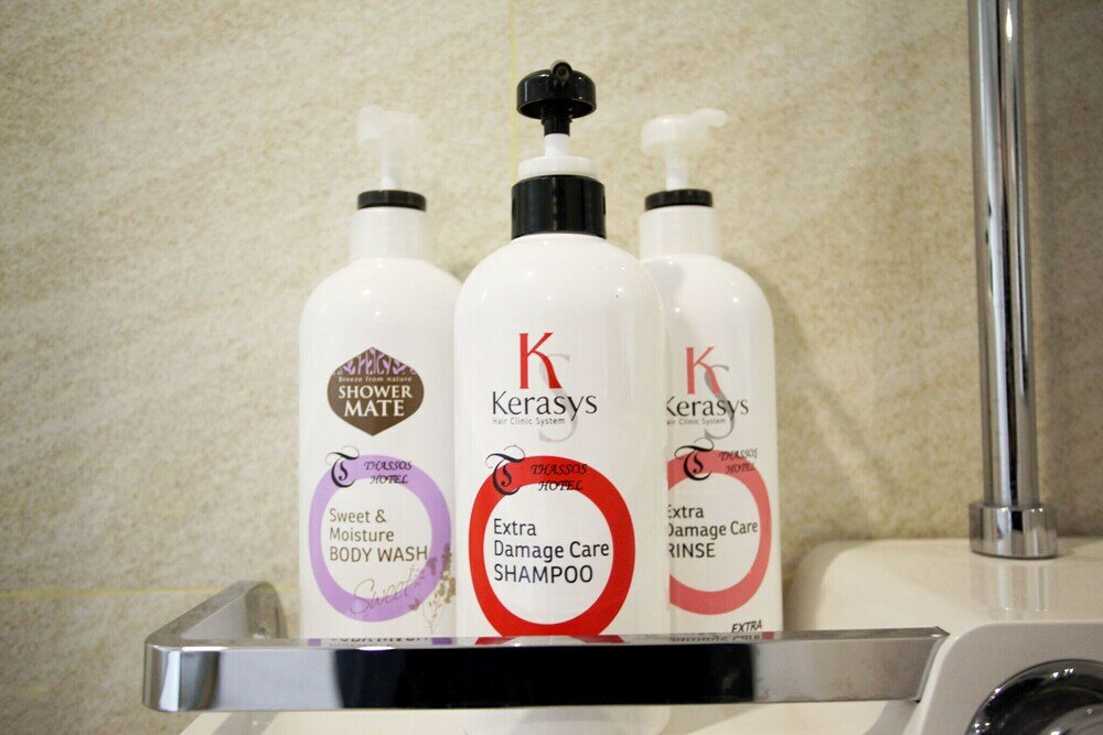 Фото Suwon City Hall Station Tumi