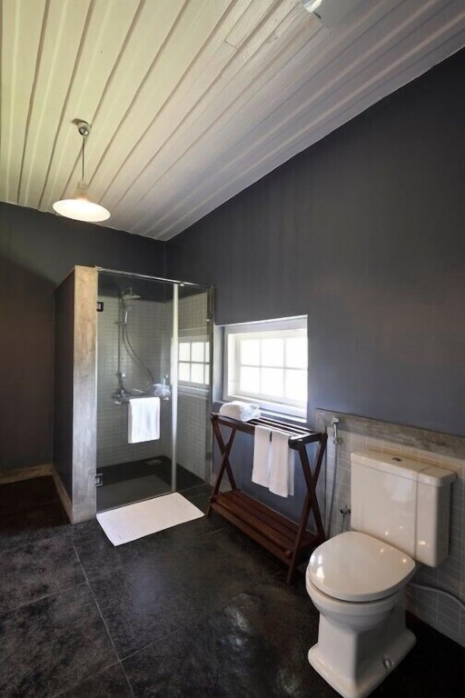 Фото Amã Stays & Trails Tea Estate Bungalows, Munnar