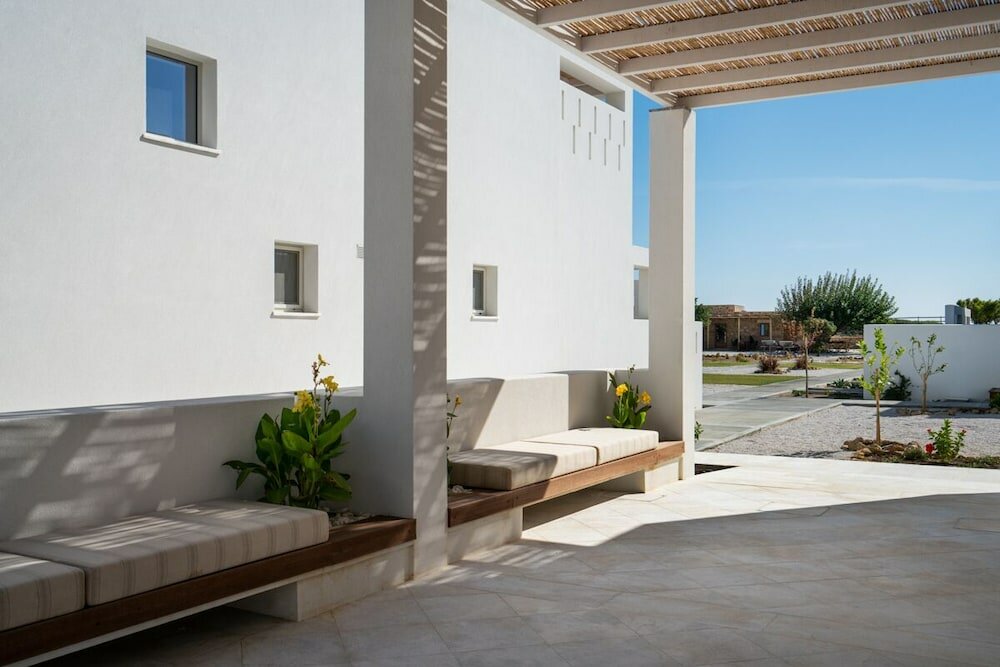 Фото Alero Seaside Skyros Resort