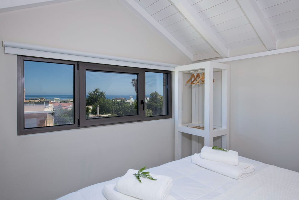 Фото Eleanthi Modern Living