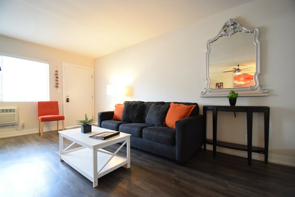 Фото Boutique Hollywood