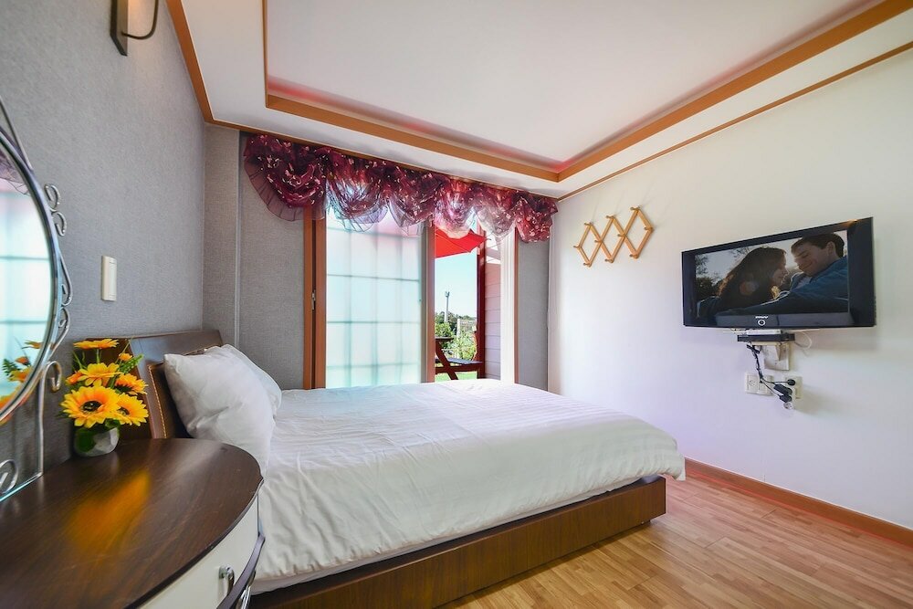 Фото Ganghwa Punggyung Gryujineon zip Pension