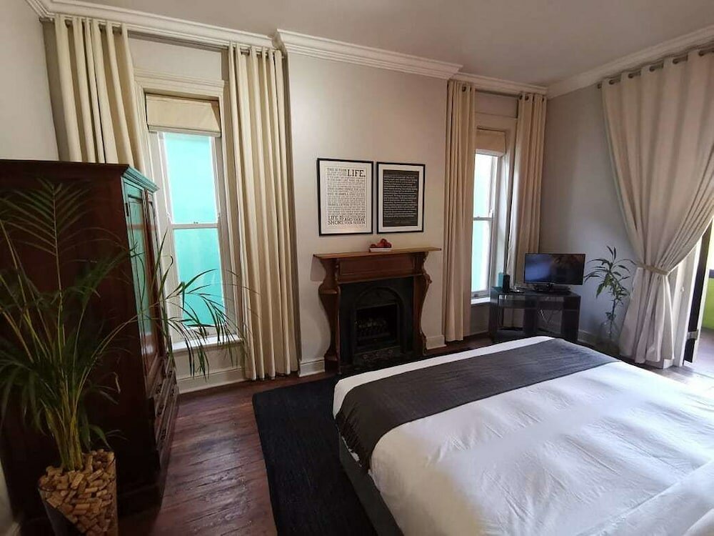 Фото Cactus House Gay Male Guesthouse - Adults Only