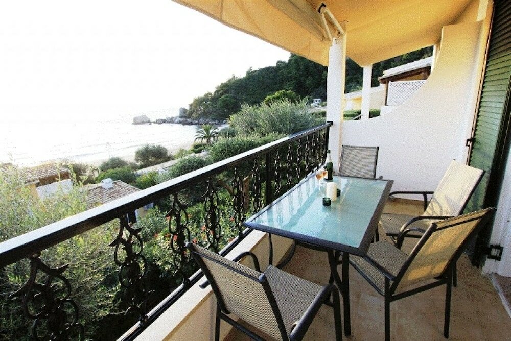 Фото Menigos Type Aa2r № 38 Superior Seaview