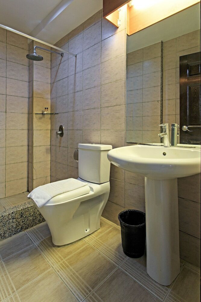 Фото The Orchard Cebu Hotel & Suites