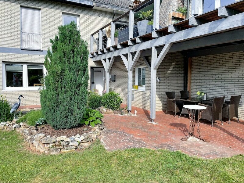 Гостиница Ferienwohnung Im Kleinen Feld