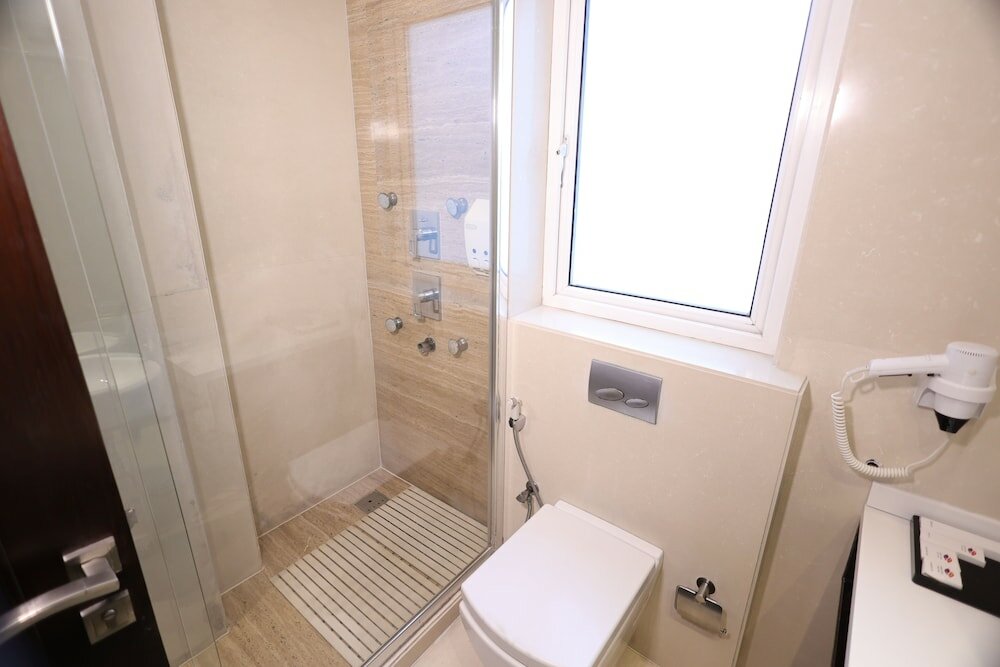 Фото Hotel Godwin Deluxe