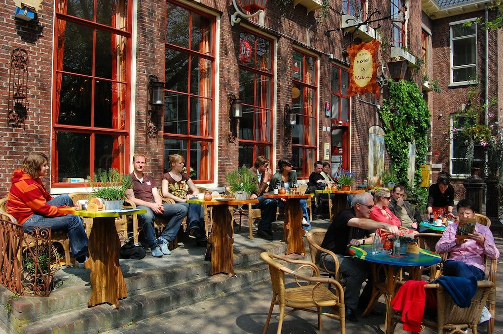 Фото Hotel De Plataan Delft Centrum