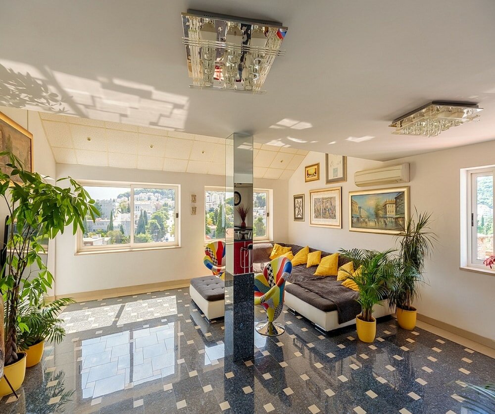 Фото Heavenly Holiday Home