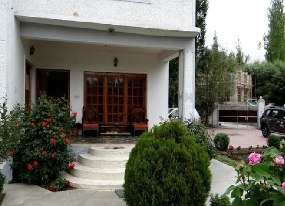 Фото Tih Hotel Kidar, Leh