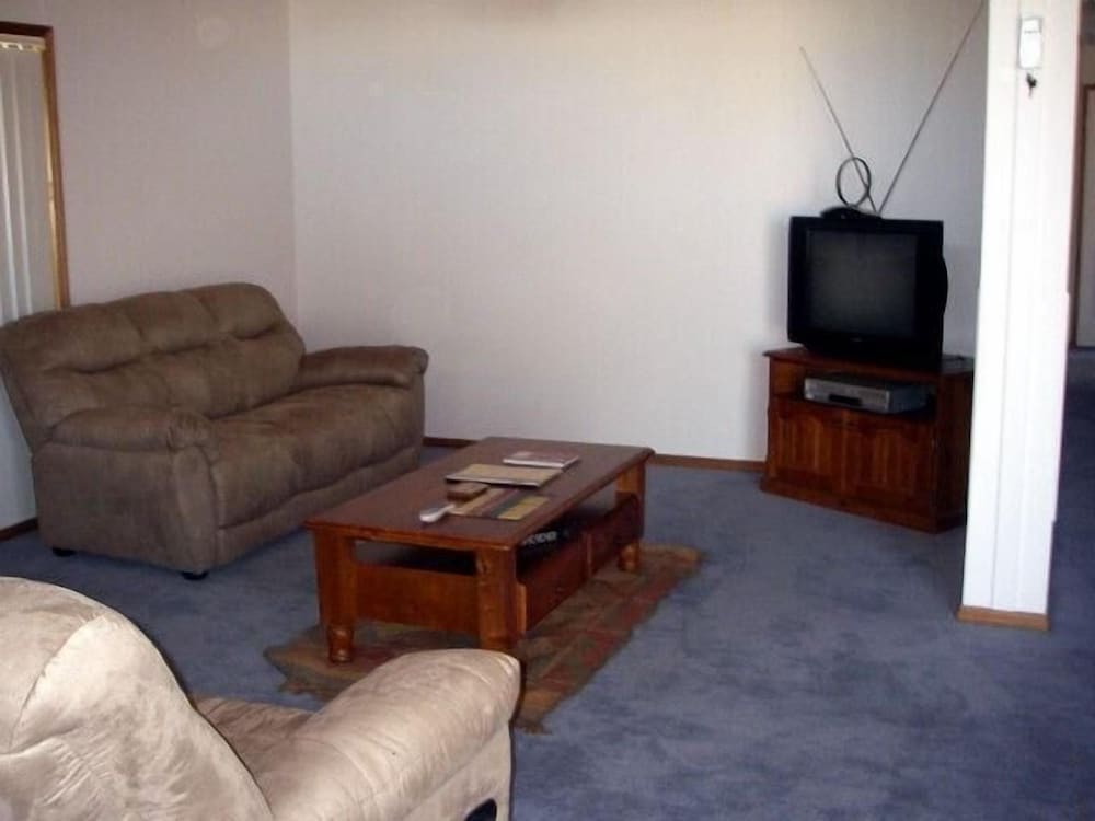 Фото The Real McCoy Holiday Accommodation