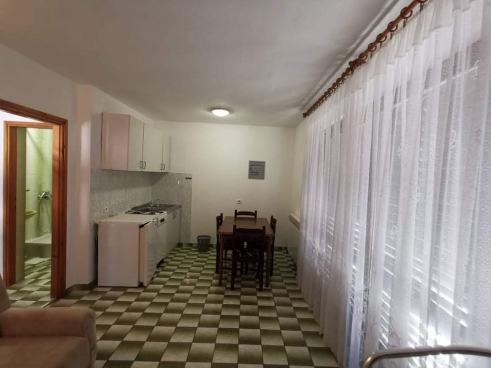 Фото Apartments 4 You