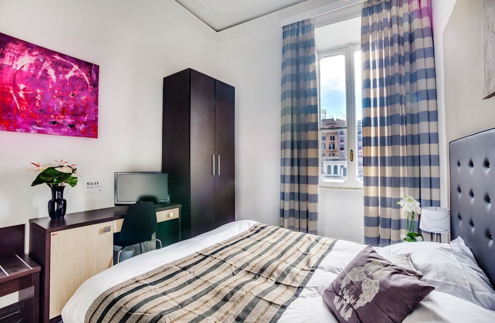 Фото Little Rose Rooms