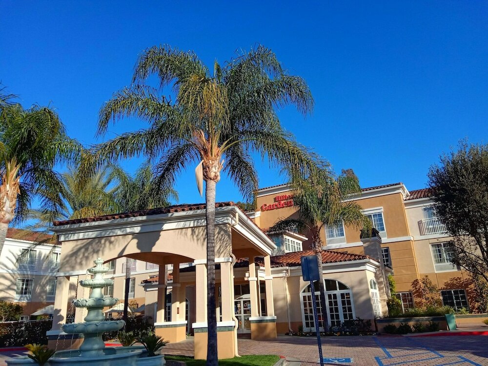 Фото Hilton Garden Inn Calabasas