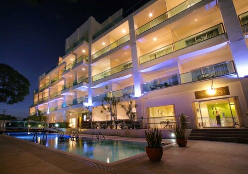 Гостиница South Beach by Ocean Hotels - Breakfast Included