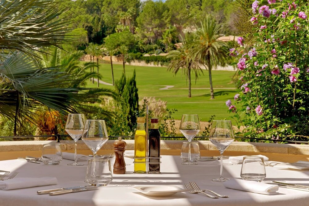 Фото Sheraton Mallorca Arabella Golf Hotel