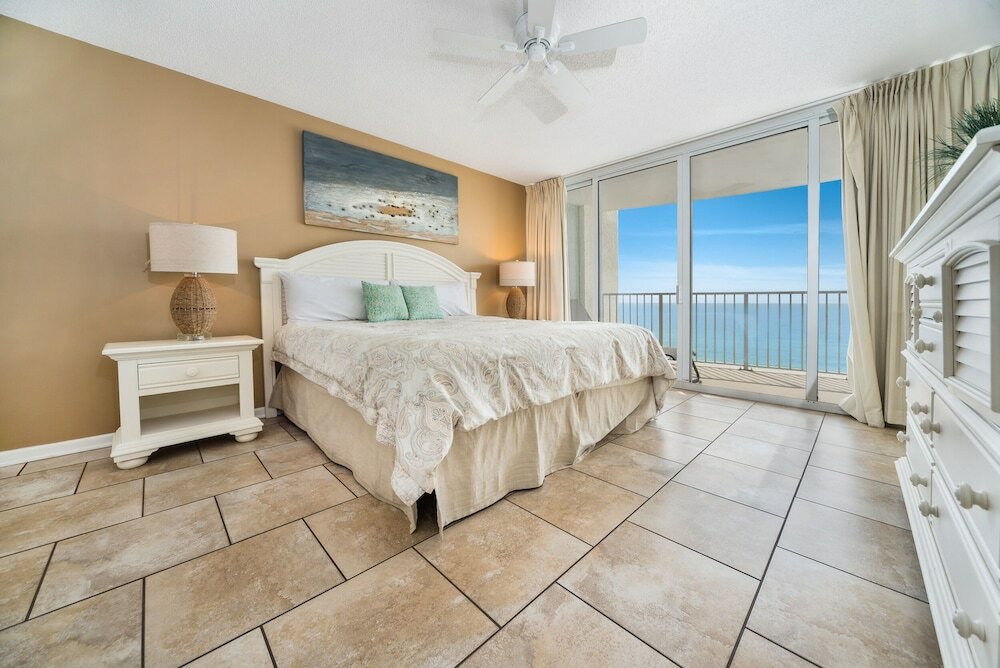 Фото Long Beach Resort by Southern Vacation Rentals