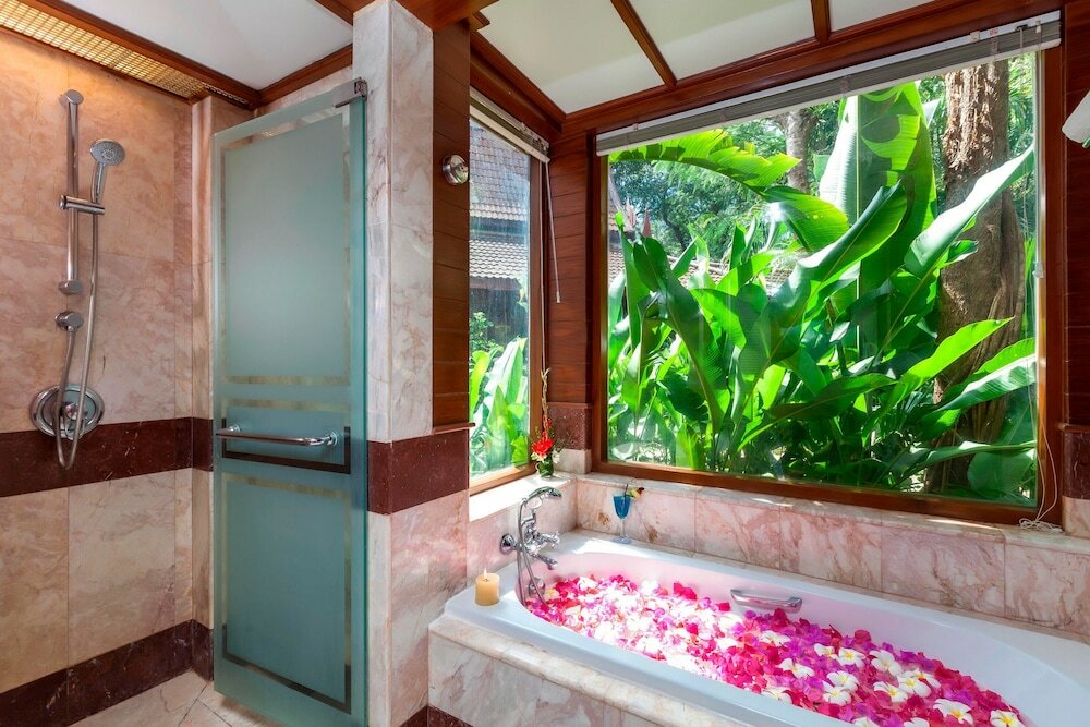 Фото Thavorn Beach Village Resort & SPA